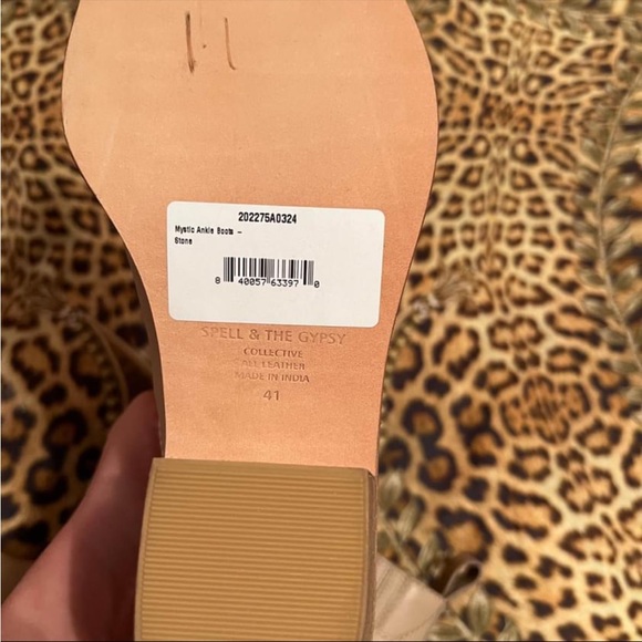 Spell Mystic Ankle Boots - Picture 4 of 9